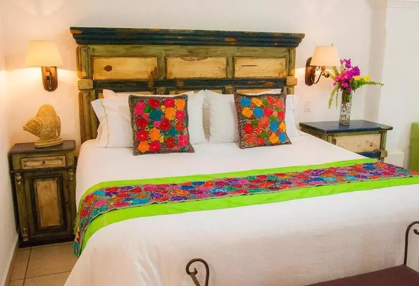سوئیت با تخت بزرگ, El Encanto Inn & Suites