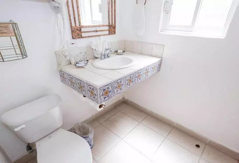 سوئیت جونیور با تخت بزرگ, El Encanto Inn & Suites