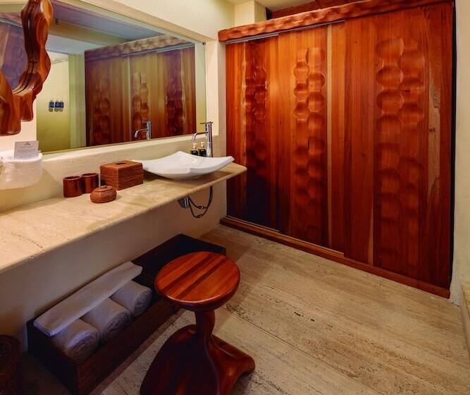 סוויטת ג'וניור, El Santuario Resort & Spa