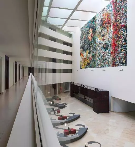 اتاق لوکس با چشمانداز استخر, Hard Rock Hotel Vallarta All Inclusive