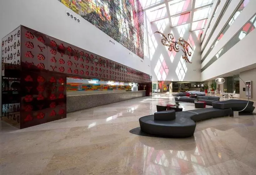 اتاق لوکس با چشمانداز استخر, Hard Rock Hotel Vallarta All Inclusive