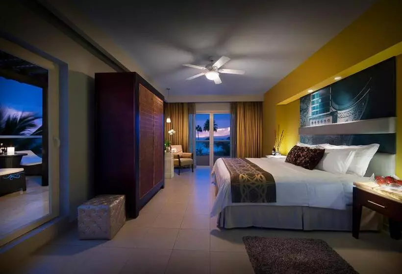 سوییت, Hard Rock Hotel Vallarta All Inclusive