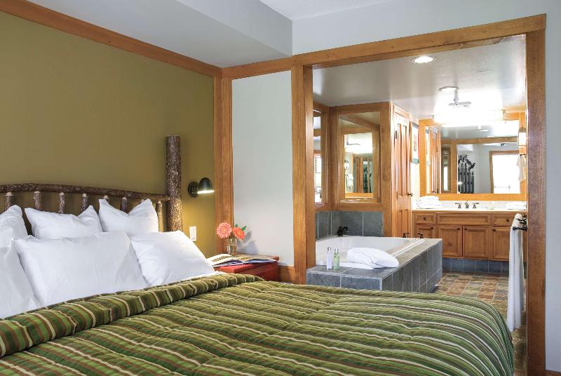 Люкс, Hilton Grand Vacations Club Whistler