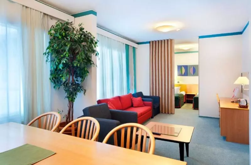 اتاق سوپریور با چشم‌انداز دریا, Hilton Virginia Beach Oceanfront