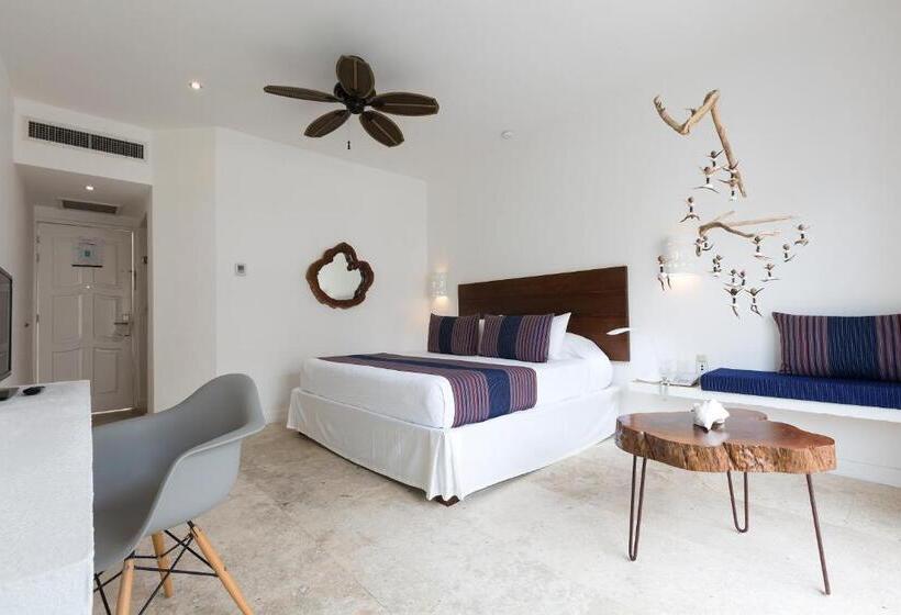 スタンダードシティビュールーム, Hm Playa del Carmen