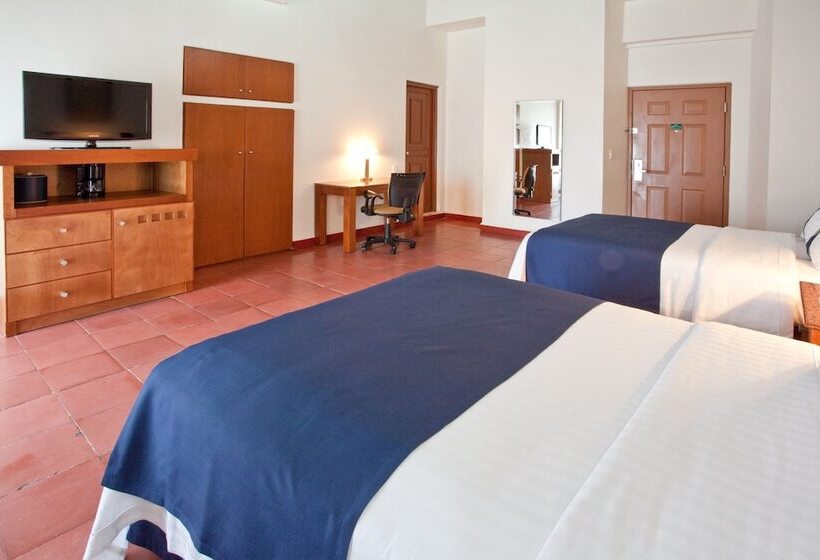 스탠다드 룸 더블 침대 2개, Holiday Inn Veracruz Centro Historico, An Ihg