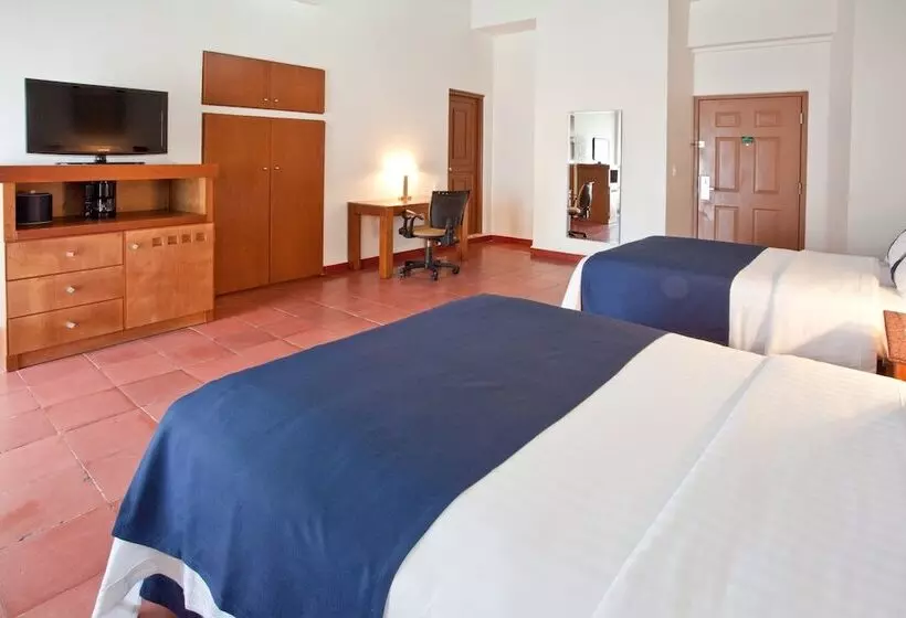 اتاق استاندارد با 2 تخت دوبل, Holiday Inn Veracruz Centro Historico, An Ihg
