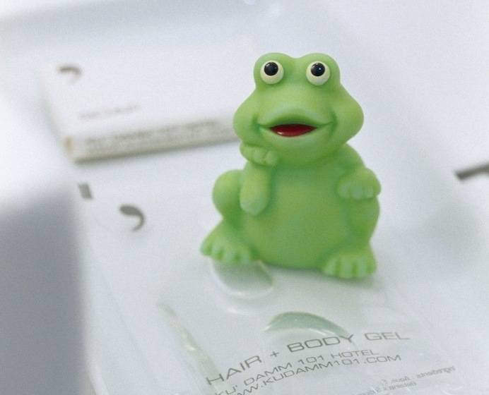 اتاق راحتی یک تخته, Ku Damm 101