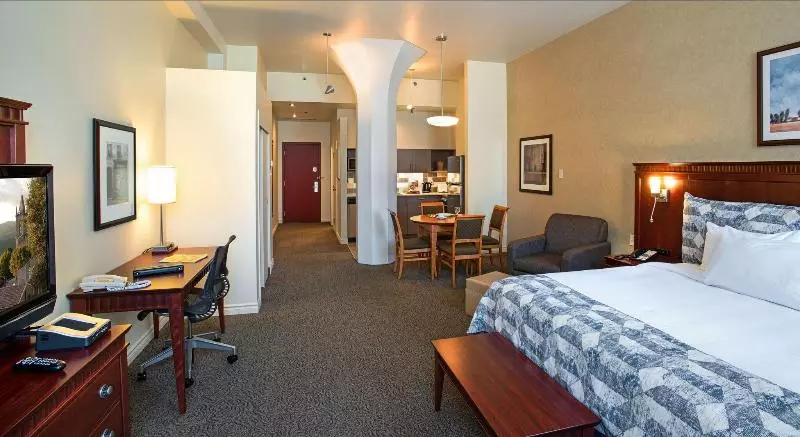 استودیو استاندارد با تخت کینگ, Le Square Phillips Hôtel & Suites