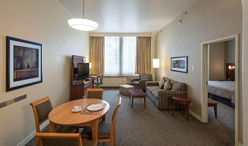 スイート, Le Square Phillips Hôtel & Suites