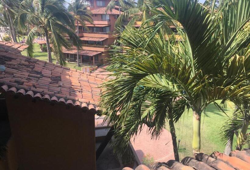 エコノミールーム, Los Tules