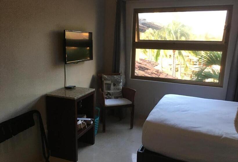 エコノミールーム, Los Tules