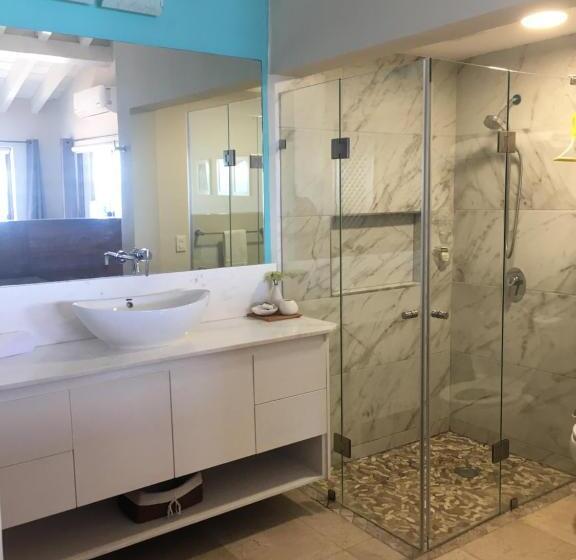 キングサイズベッドのスイートルーム, Los Tules