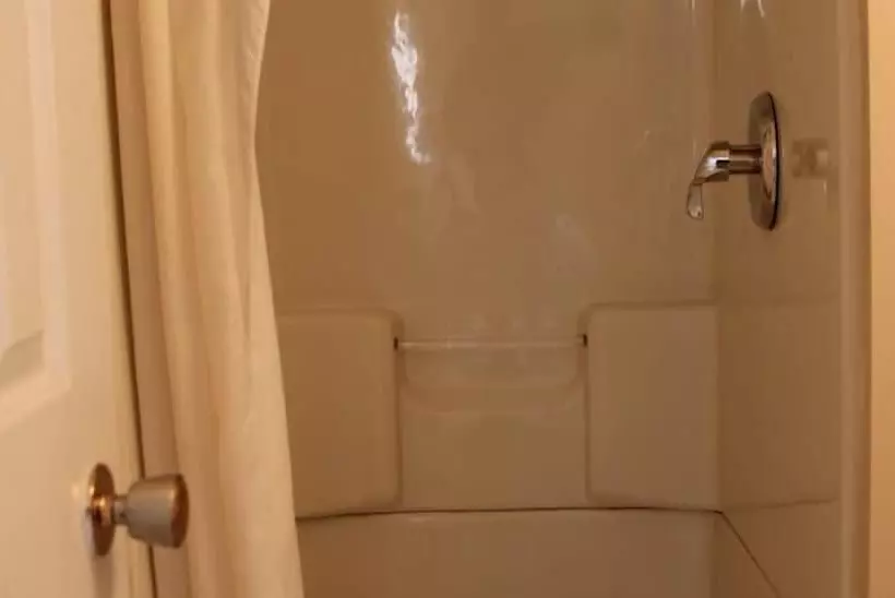 Standard-huone, Niagara Inn & Suites