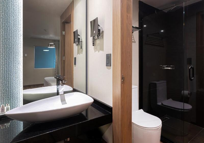 エクゼクティブルーム, Real Del Rio