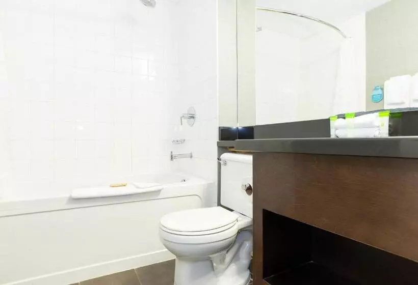 اتاق استاندارد, Sandman Hotel Red Deer