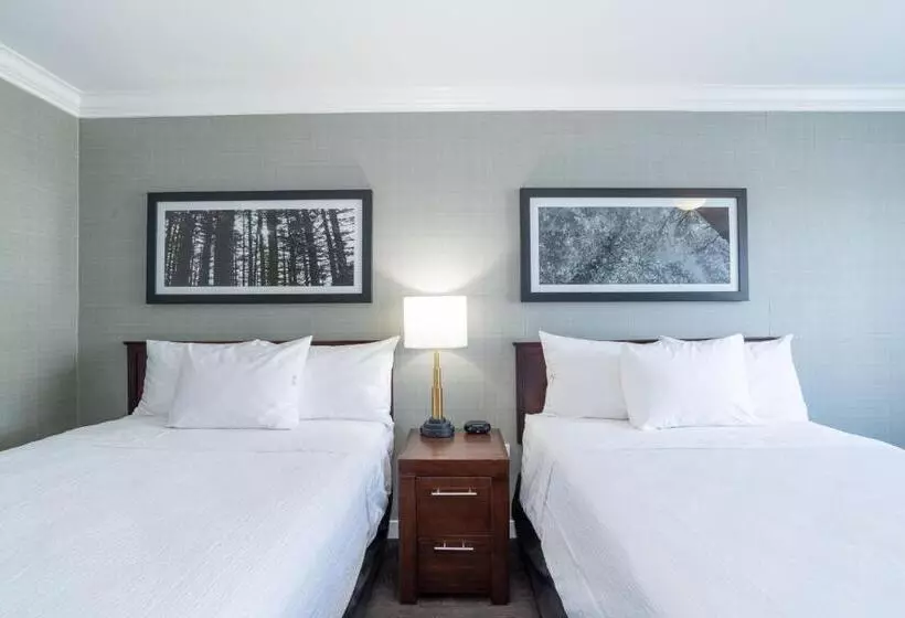 اتاق استاندارد با 2 تخت دوبل, Sandman Hotel Red Deer