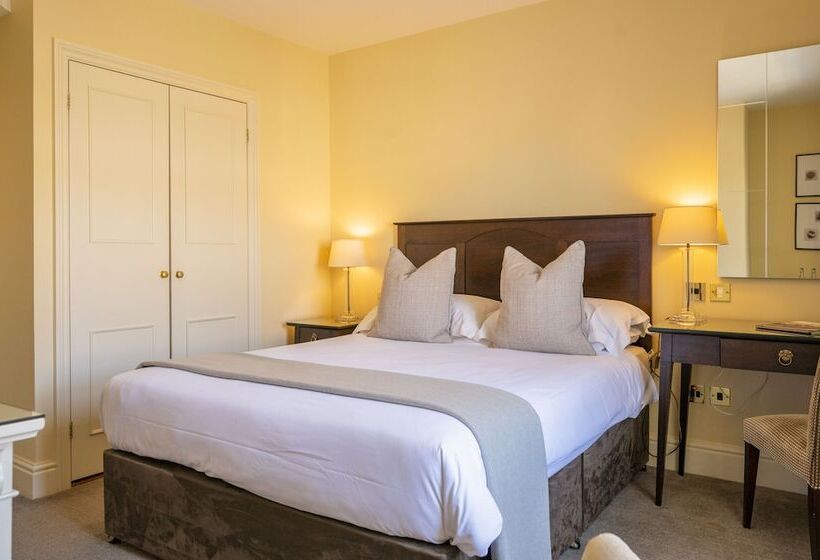 Номер Стандарт, St George S Hotel   Llandudno