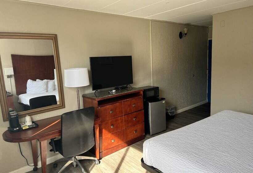 스탠다드 룸 더블 침대 2개, Travelodge By Wyndham Aberdeen