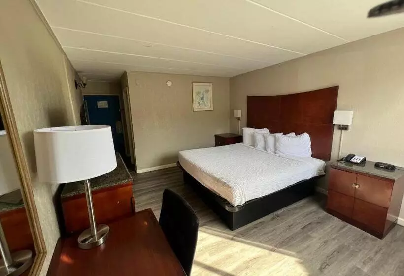 キングサイズベッドのスタンダードルーム, Travelodge By Wyndham Aberdeen