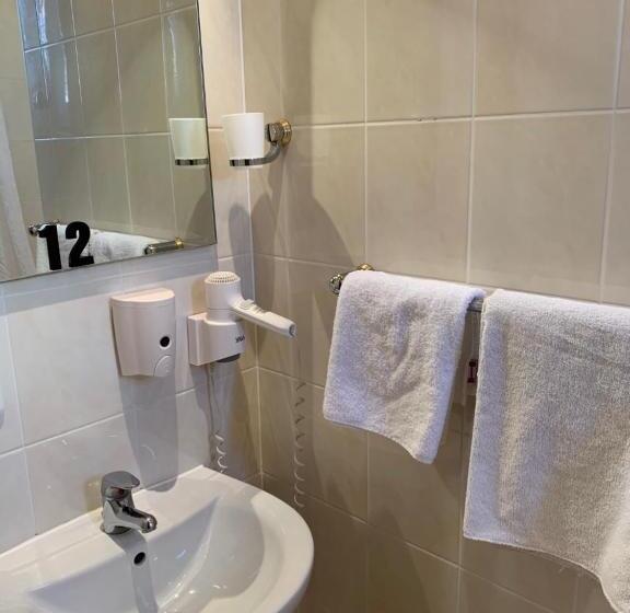 Номер Стандарт Индивидуальный, Zum Adler