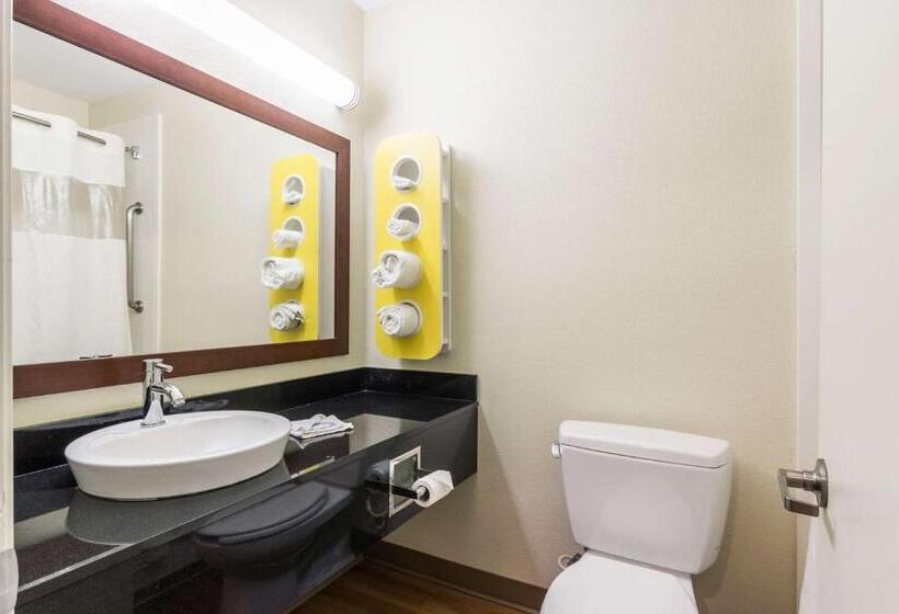 Quarto Estandar, Motel 6 New Brunswick