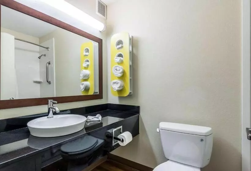 Standard-huone, Motel 6 New Brunswick