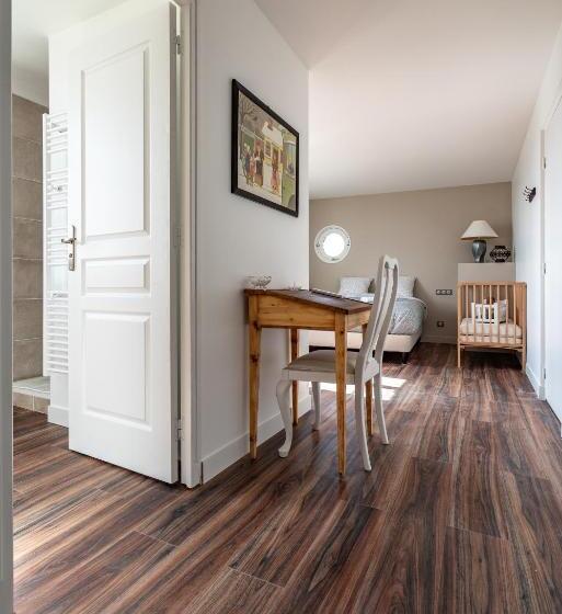 غرفة أساسية, L Auberge Du Croissant