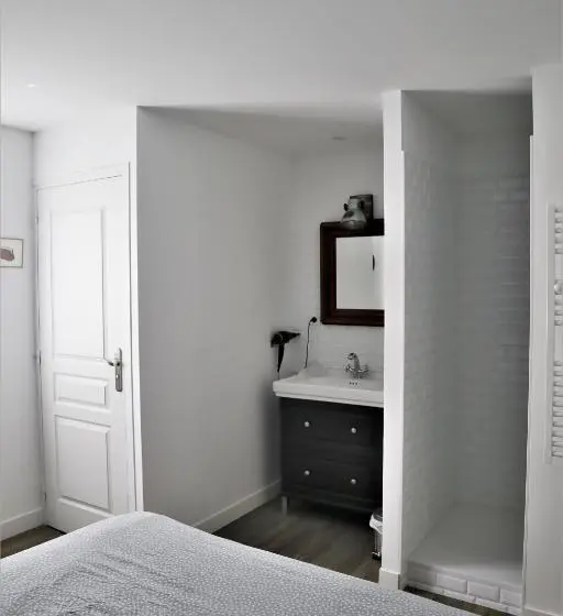 اتاق استاندارد, L Auberge Du Croissant