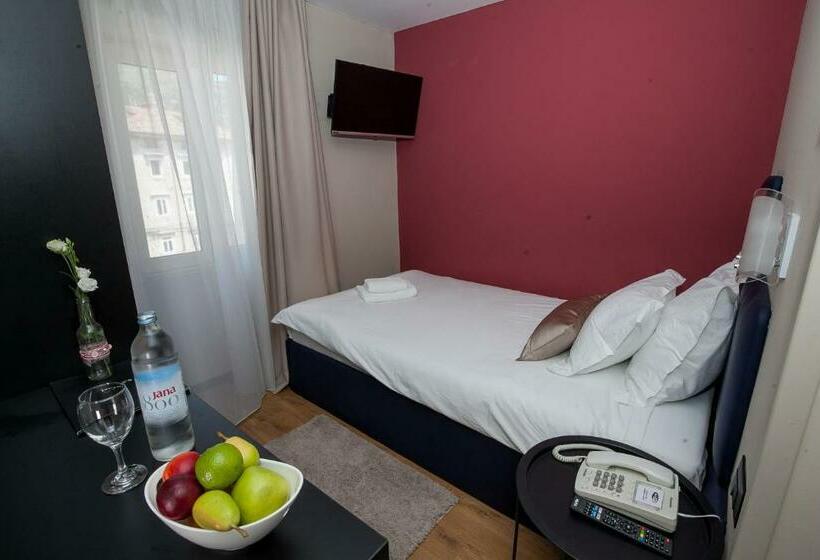 חדר סטנדרט יחיד, Boutique Hotel Bura 45n