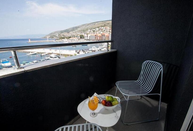 חדר סטנדרט נוף לים, Boutique Hotel Bura 45n