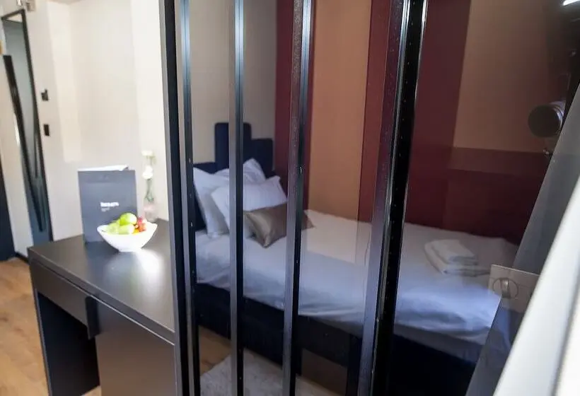 スタンダードシングルルーム, Boutique Hotel Bura 45n
