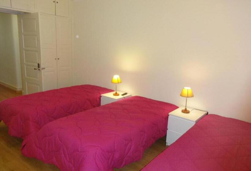 اتاق استاندارد سه نفره, Residence Metro Alameda