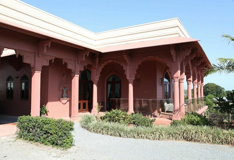 بانگلوی لوکس, Jodhai Bai Retreat