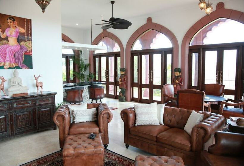 بانگلوی لوکس, Jodhai Bai Retreat