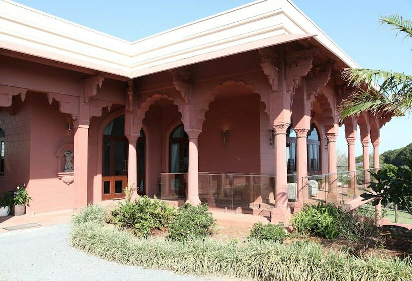 بانگلوی لوکس, Jodhai Bai Retreat