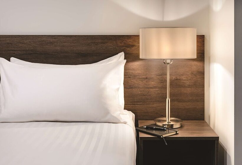 Люкс Повышенной Комфортности, Vibe Hotel Subiaco Perth