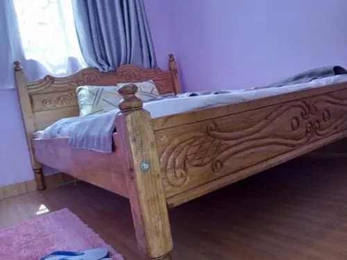اتاق اکونومی, Villa Serene