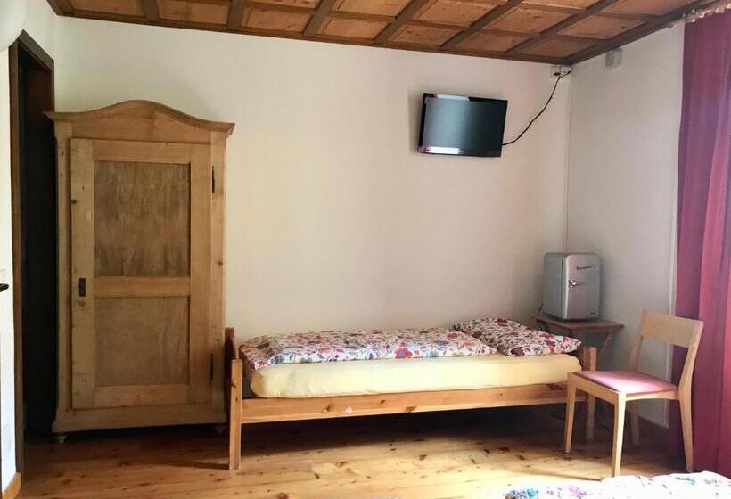 חדר סטנדרט לשלושה, Dazio Grande B&b