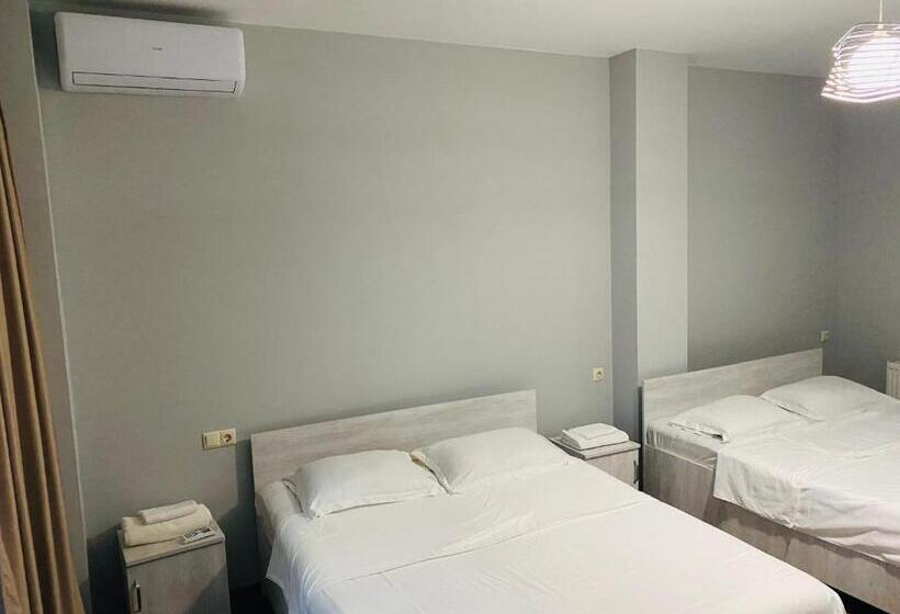 استودیوی لوکس, Kobuleti 728