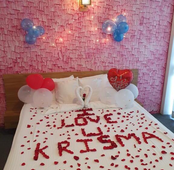 اتاق لوکس, Nagarkotfoodhome