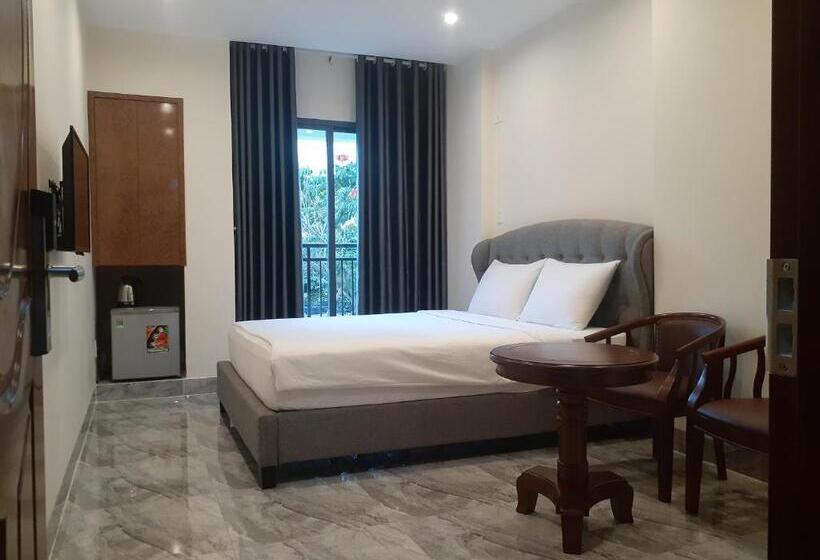 اتاق لوکس با بالکن, Peace