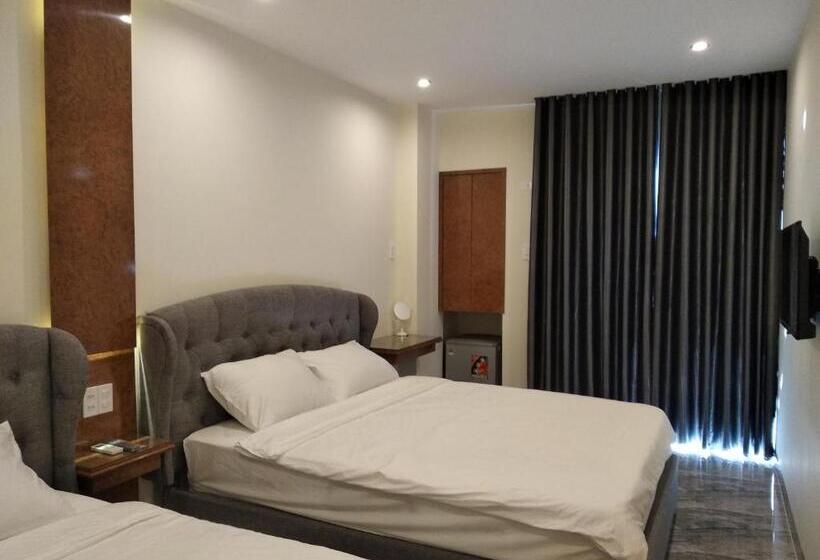 اتاق استاندارد چهارنفره با بالکن, Peace