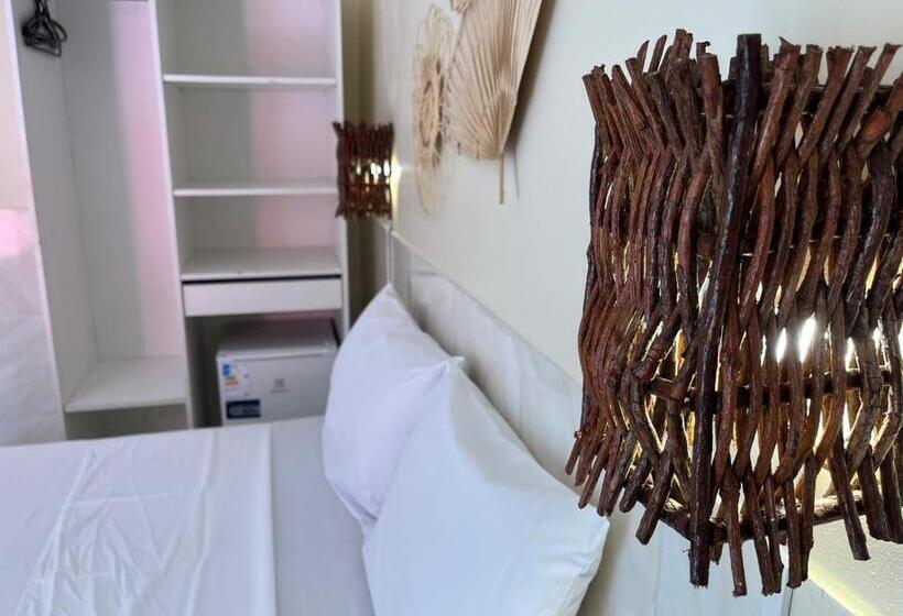 اتاق استاندارد با چشمانداز استخر, Pousada Flor De Merepe