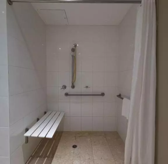 اتاق استاندارد برای معلولان, Apx Darling Harbour