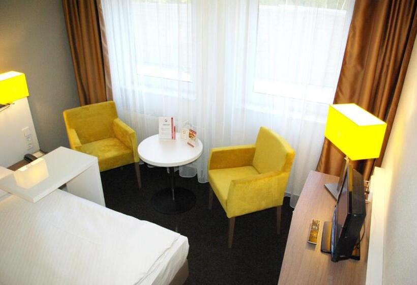 Номер Комфорт Индивидуальный, Astral Inn Leipzig Hotel & Restaurant