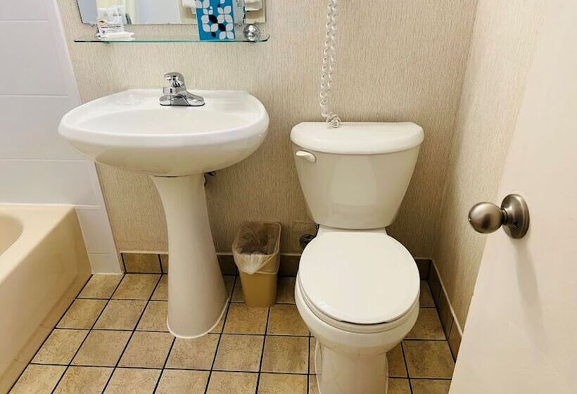 ２ダブルベッドのスタンダードルーム, Blue Door Inn