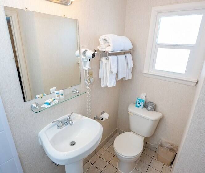 ２ダブルベッドのスタンダードルーム, Blue Door Inn