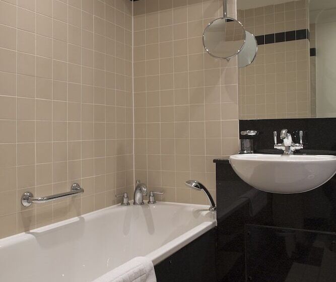 Номер Executive, Brandshatch Place & Spa