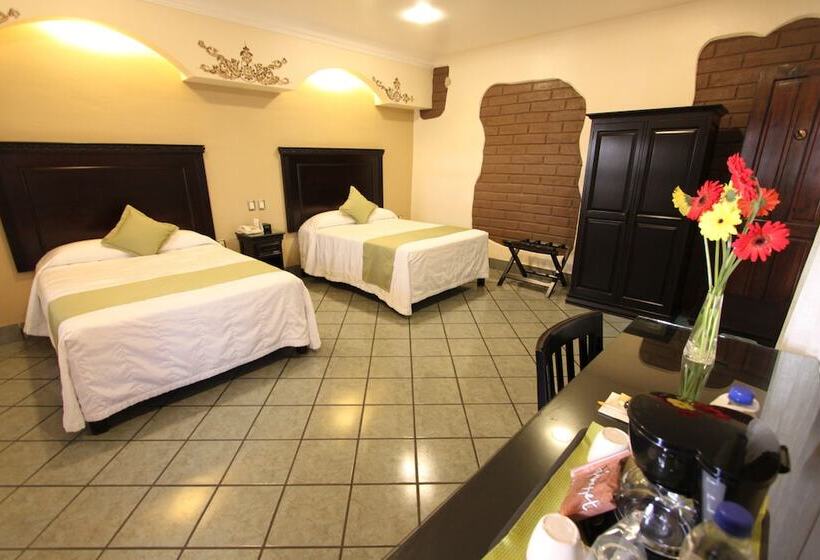 Полулюкс, Casantica